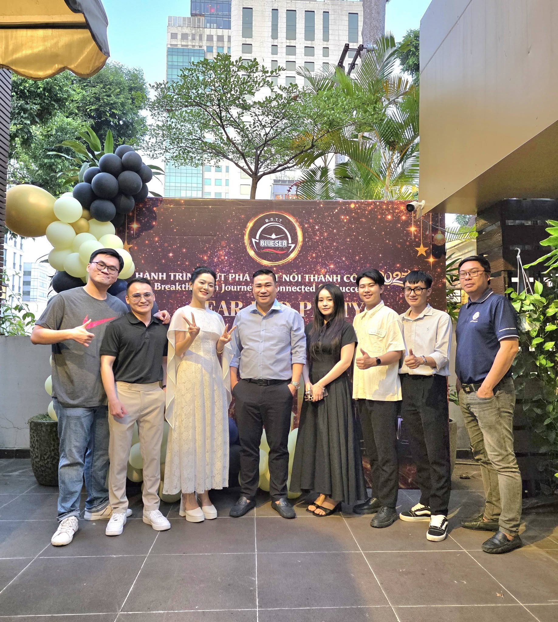 Thiết Kế Web DC tham dự Year End Party Blue Sea Transportation 2025 13 Niềm vui tại sự kiện